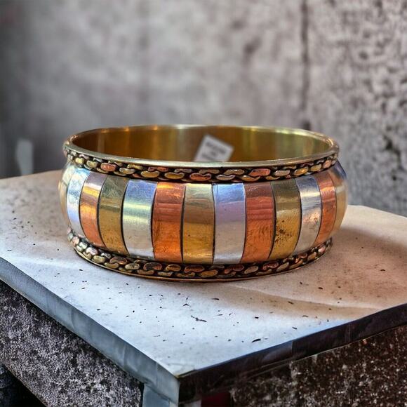 Unbranded Jewelry - Vintage Tricolor Copper & Brass Mixed Metal Bangle Bracelets Made in India